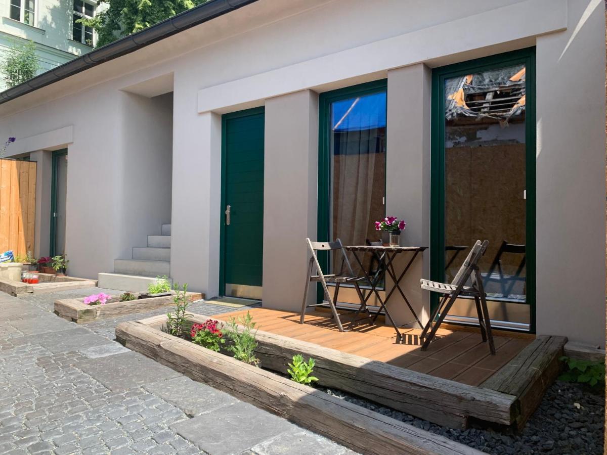 Cozy Friendly Place With Free Parking Praag Buitenkant foto
